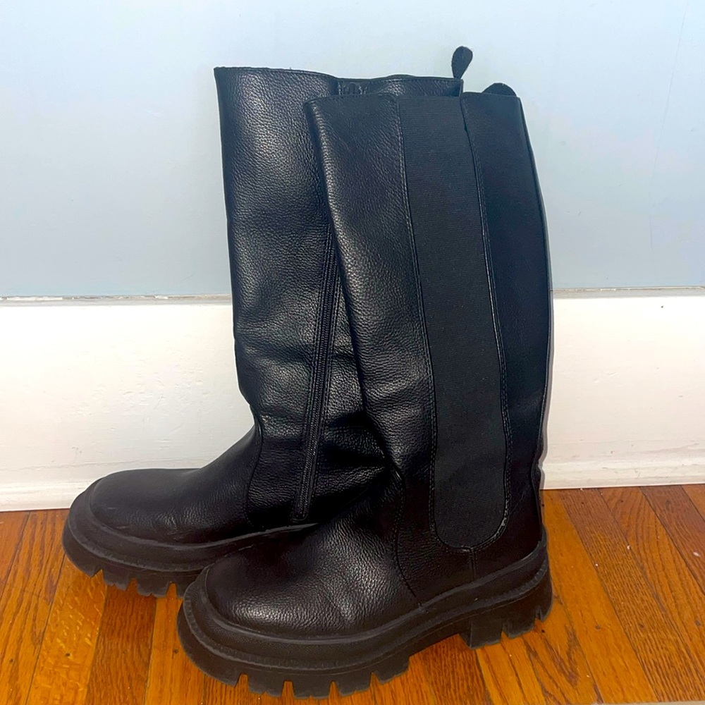 GUC Black Faux Leather Chunky Combat Boots Size 7 Women